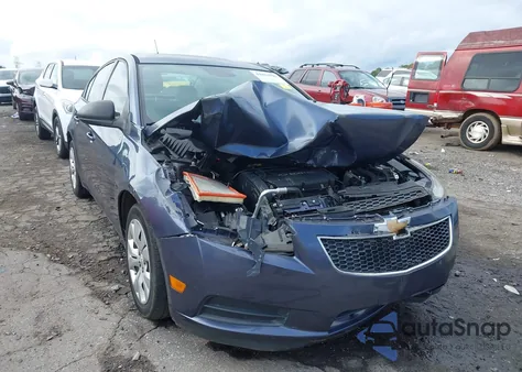 2014 Chevrolet Cruze Ls Auto из США, поврежденный, VIN 1G1PA5SH1E7142683